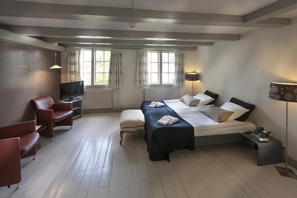 Hotel De Tabaksplant Αμερσφόρτ Δωμάτιο φωτογραφία